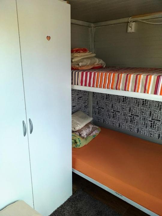 Two Rooms Cabin House บูคาเรสต์ ภายนอก รูปภาพ