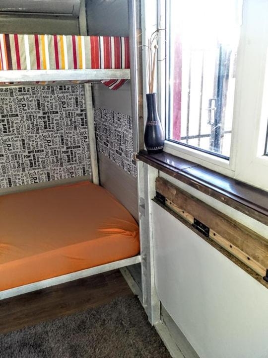 Two Rooms Cabin House บูคาเรสต์ ภายนอก รูปภาพ