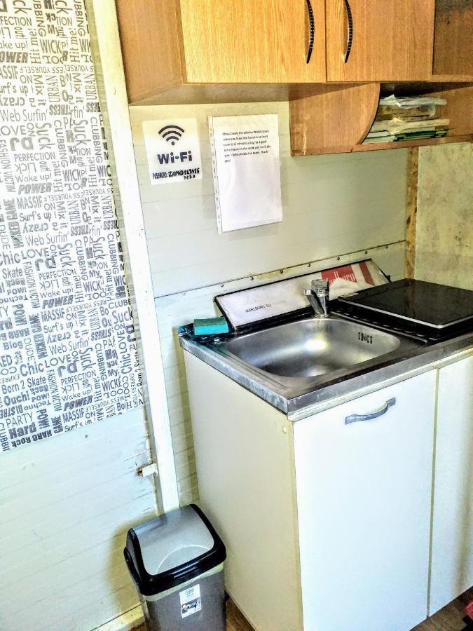Two Rooms Cabin House บูคาเรสต์ ภายนอก รูปภาพ